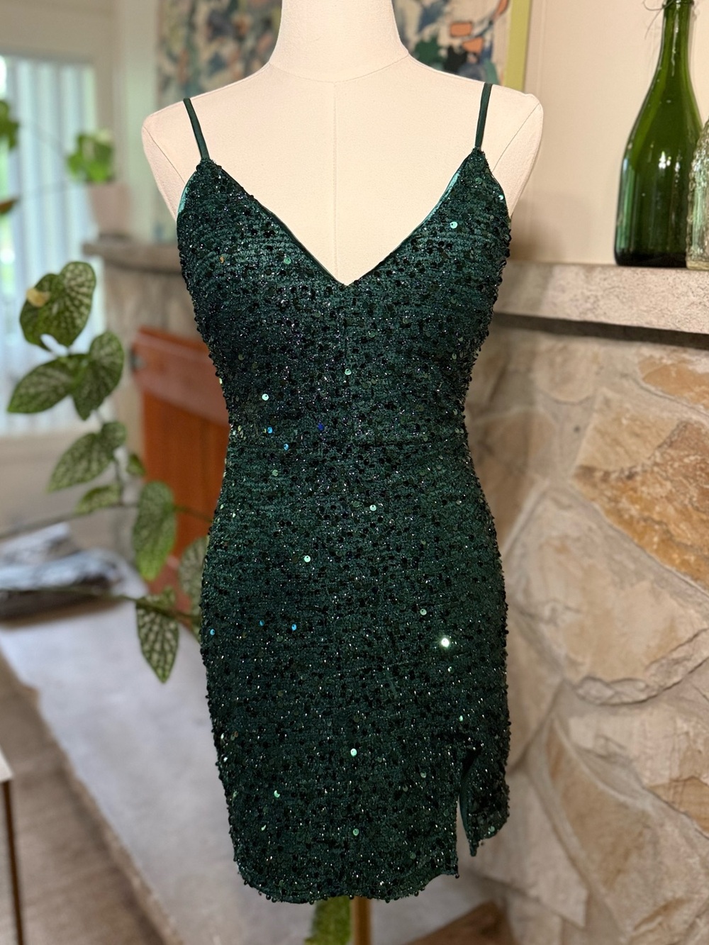 Dear Moon Formal Sequin V-Neck Mini Bodycon Dress in Emerald Green Size 5